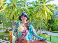 -三亚湾海居铂尔曼度假酒店