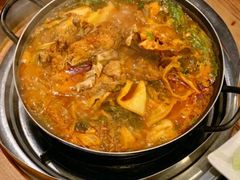-喇喇排骨火锅·传统韩式脊骨汤(望京西园总店)