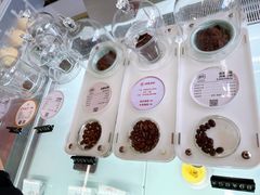 -UNI UNI(环亚凯瑟琳店)