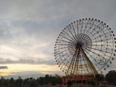 -七彩云南欢乐世界