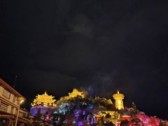 -迪庆藏族自治州博物馆