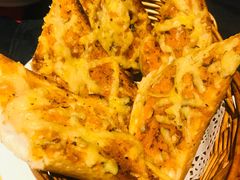 奶酪蒜蓉面包-申德勒加油站餐厅(三里屯北小街店)