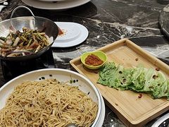 -南京悦客假日酒店