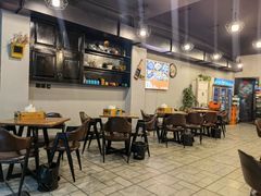-陈员外正宗夹江烧烤(广福路店)
