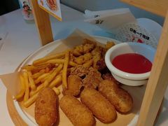-银泰百货(厦门国贸中心店)