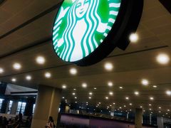 -星巴克(浦东机场T2到达店)