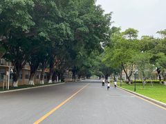 -广东外语外贸大学(白云山校区)