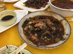 -侬佳蒸菜馆(听潮店)