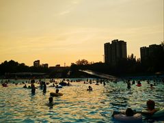 -欢乐水魔方水世界