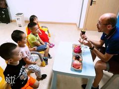 -瑞丁熊原版阅读(大华校区)