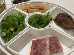 -梅龙镇酒家(南京西路总店)