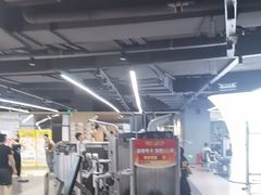 -超鹿运动(五四路恒力城店)