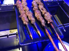 -黑门烤肉