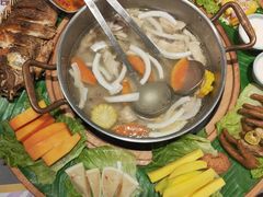 -椰小鸡·琼州糟粕醋·火锅(美兰缤纷城店)