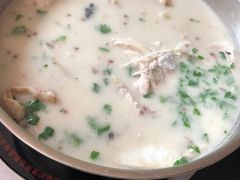 -雪野鱼头大王邢府公老店(雪野湖店)