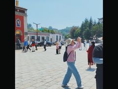 -塔尔寺游客服务中心