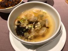紫菜燕皮馄饨-新荣记(湾仔店)