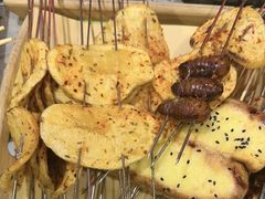 -破瓦寒窑·地摊烤羊排