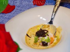 -弦月窗LUNETTE BY AMANDA(复兴路店)