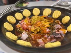 -小火炕铁锅炖鱼