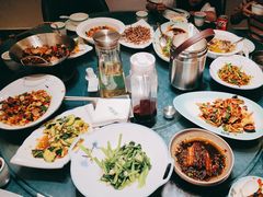 -呷湘厨·鱼汤捞饭·剁椒鱼头·辣椒炒肉(国家会展中心店)