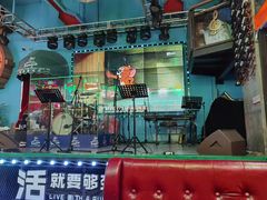 -Famous肥猫墨西哥音乐餐吧(五棵松华熙LIVE店)