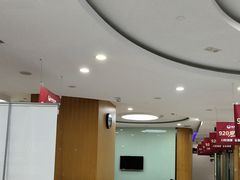 -雅悦齿科(顾村公园店)