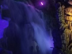 -泰安地下龙宫景区