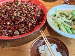 -先启半步颠·川菜小炒