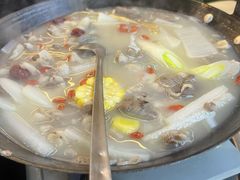 -江湖亮亮蒸虾大排档烤全羊清真(武汉总店)