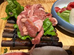 -明洞阿姨·韩式酱蟹烤肉·创意料理(三元桥店)