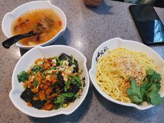 -黑白电视长沙小吃(悦汇城店)