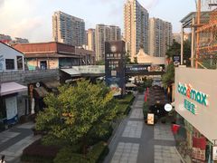 -证大大拇指广场(芳甸路店)