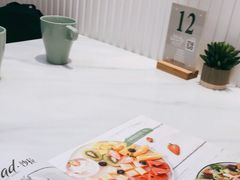 -丽莎沙拉轻食餐厅(国贸店)