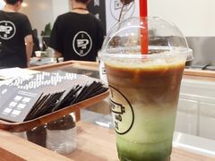 抹茶咖啡拿铁-闻道万巷咖啡馆(南大街地铁站店)