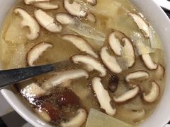 香菇豆丝汤-黄山西海饭店-自助餐厅