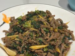 雪菜牛肉-食光慢宴·安吉土菜馆