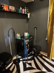-SNOW TATTOO STUDIO