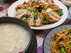 -益百岁牛尾汤(香山路店)