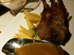 -绿茵阁(体育西分店)