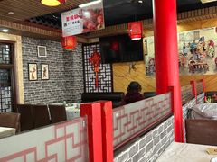 -羊家胡同·龙虾烧烤火锅(龙汇路店)