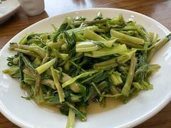 -品鲜村农家菜·阳澄湖大闸蟹(总店)