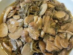 -闯关东东北农家菜(崂山石老人店)