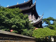 -龙华寺