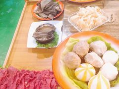 -小龍鳳·港式海鲜打边炉(沙湖路店)