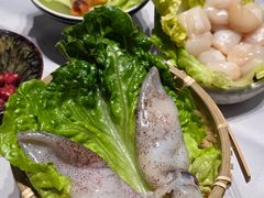 -红鼎豆捞·非遗鲍皇汤火锅(宝丰路店)