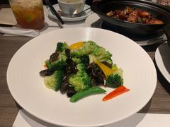 -港丽餐厅(来福士店)