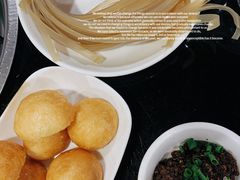 -黔府豆米火锅野菜馆(南马店)