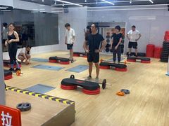 -乐刻运动健身(蓝润摩里中心店)