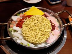 杨平部队火锅-양평식당·杨平食堂(华贸店)